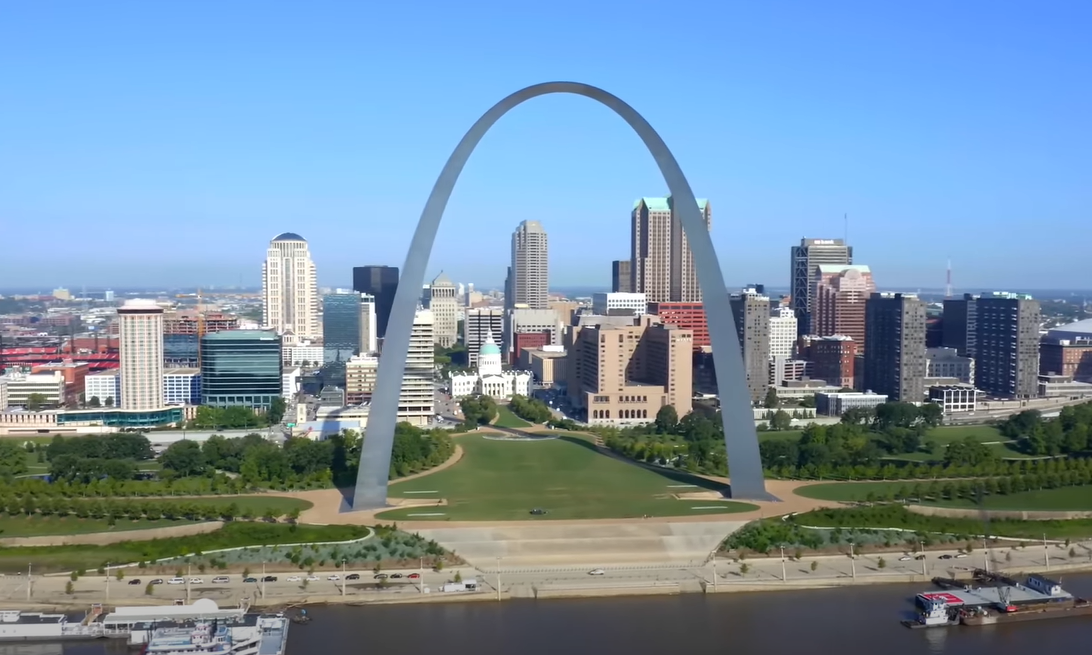What kind of city is St. Louis?